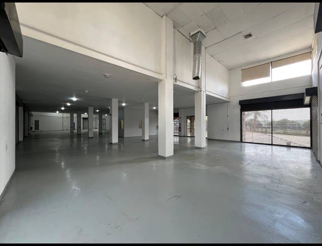 2,616M² WAREHOUSE TO LET IN STRIJDOMPARK